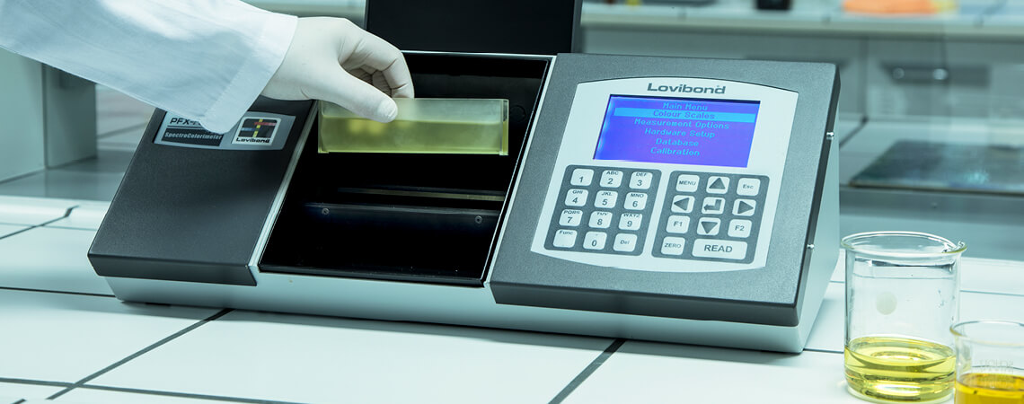 PFXi-880,-950,-995 Series - Lovibond Colour Measurement